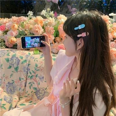 危机密布
